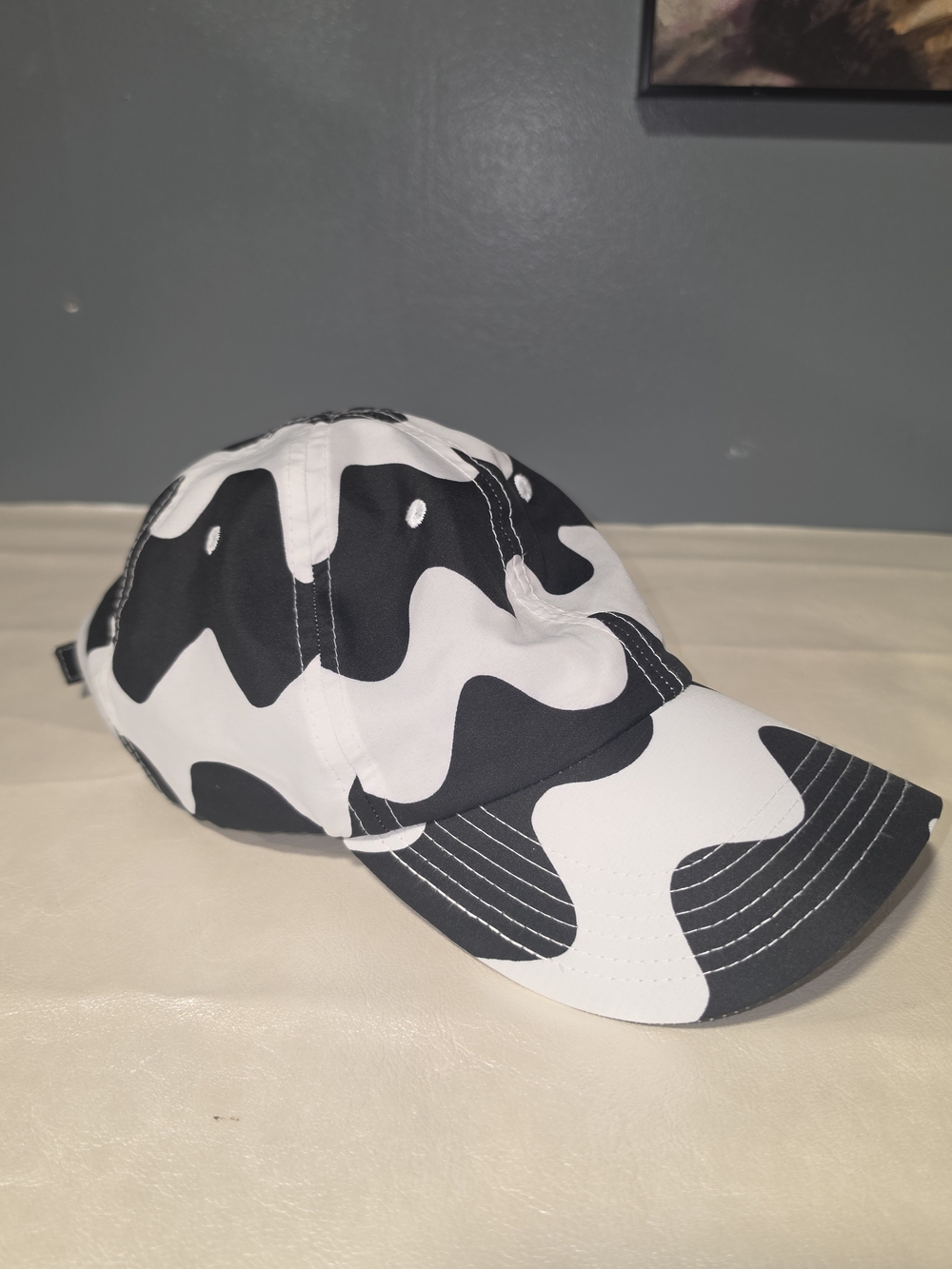 Marimekko Black & White Pikkuinen Lokki Wave Pattern Baseball Cap